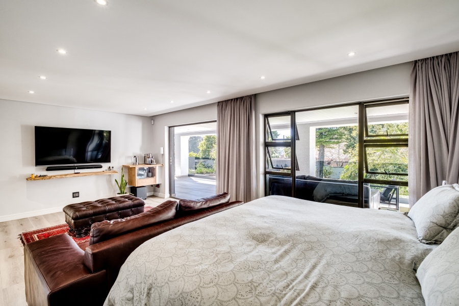5 Bedroom Property for Sale in Valmary Park Western Cape
